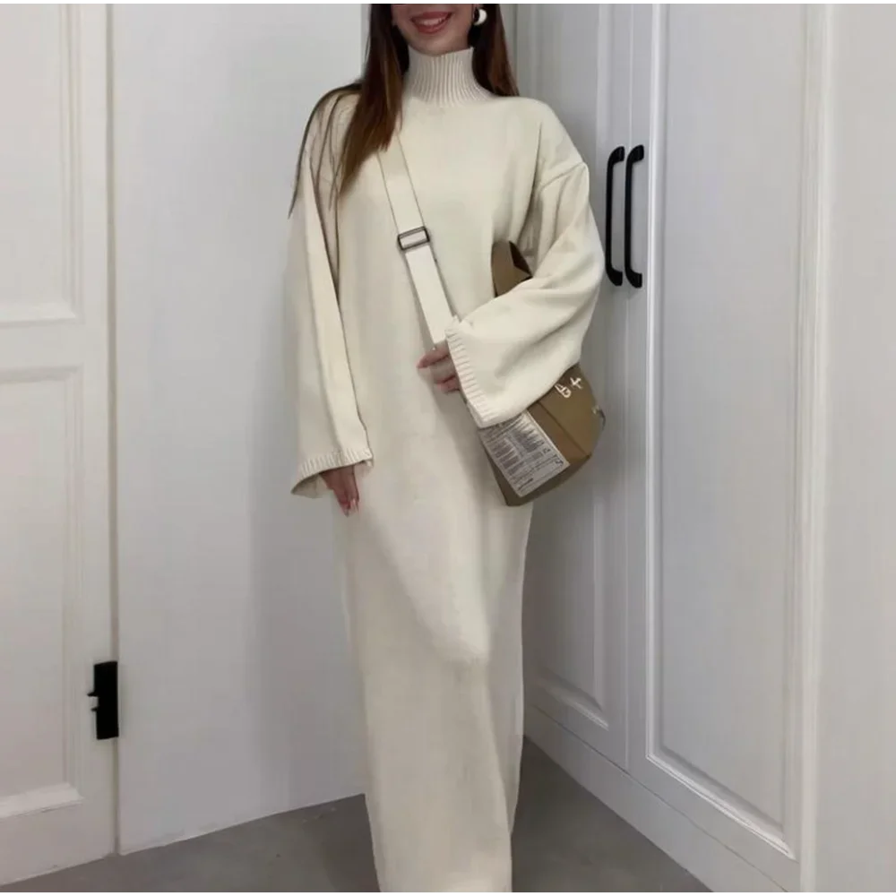 Long Knit Dress with Gentle Hug Silhouette