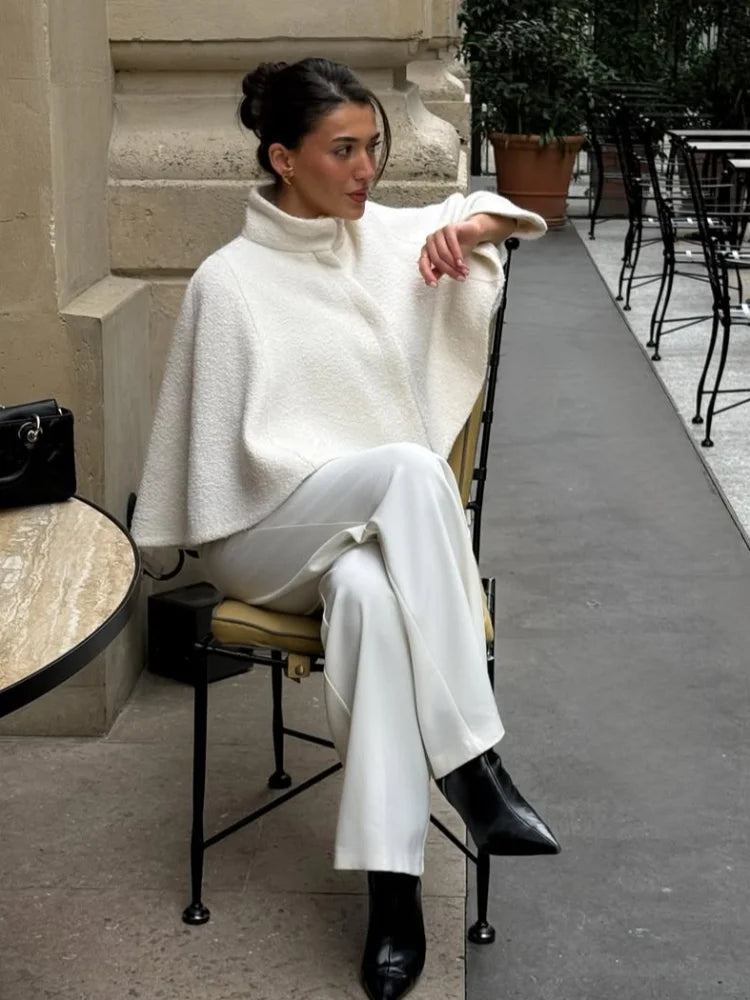 Isolde Timeless Winter Cape