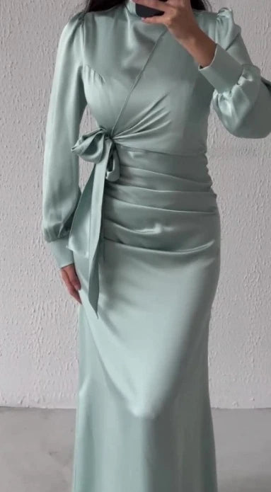 Lysandra Slim Satin Evening Dress