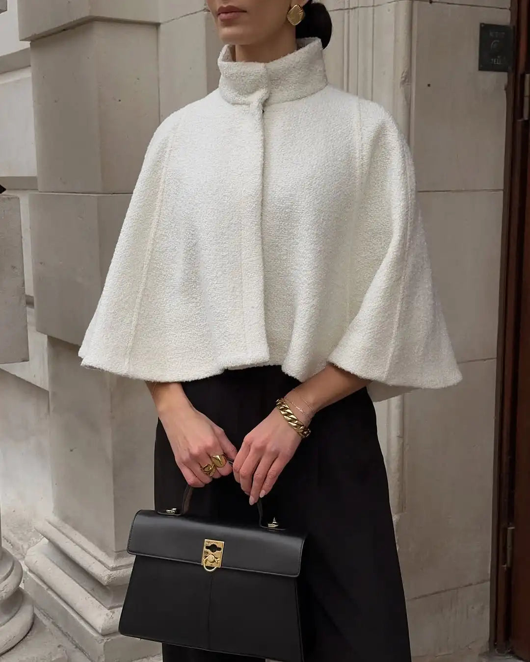 Isolde Timeless Winter Cape