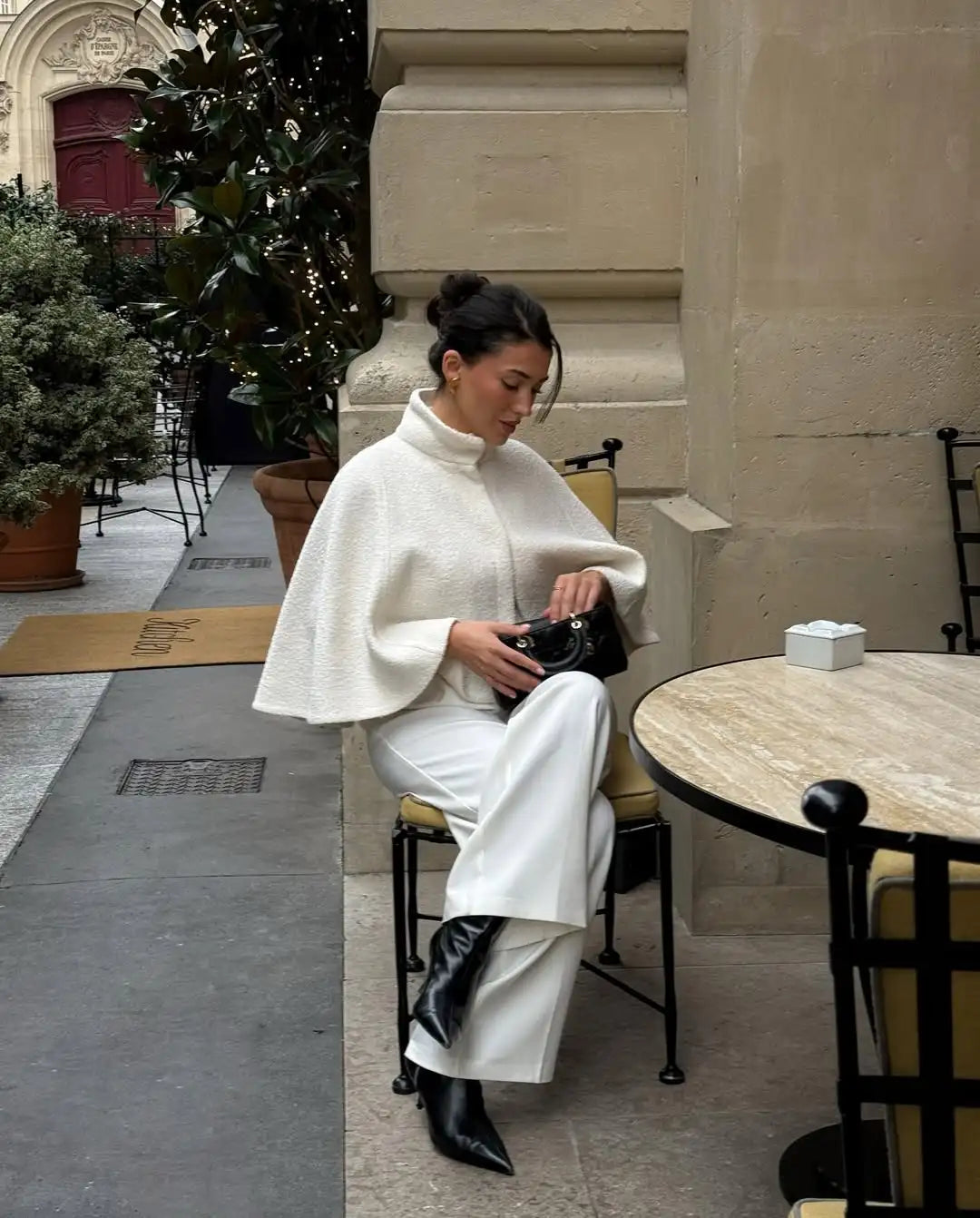 Isolde Timeless Winter Cape
