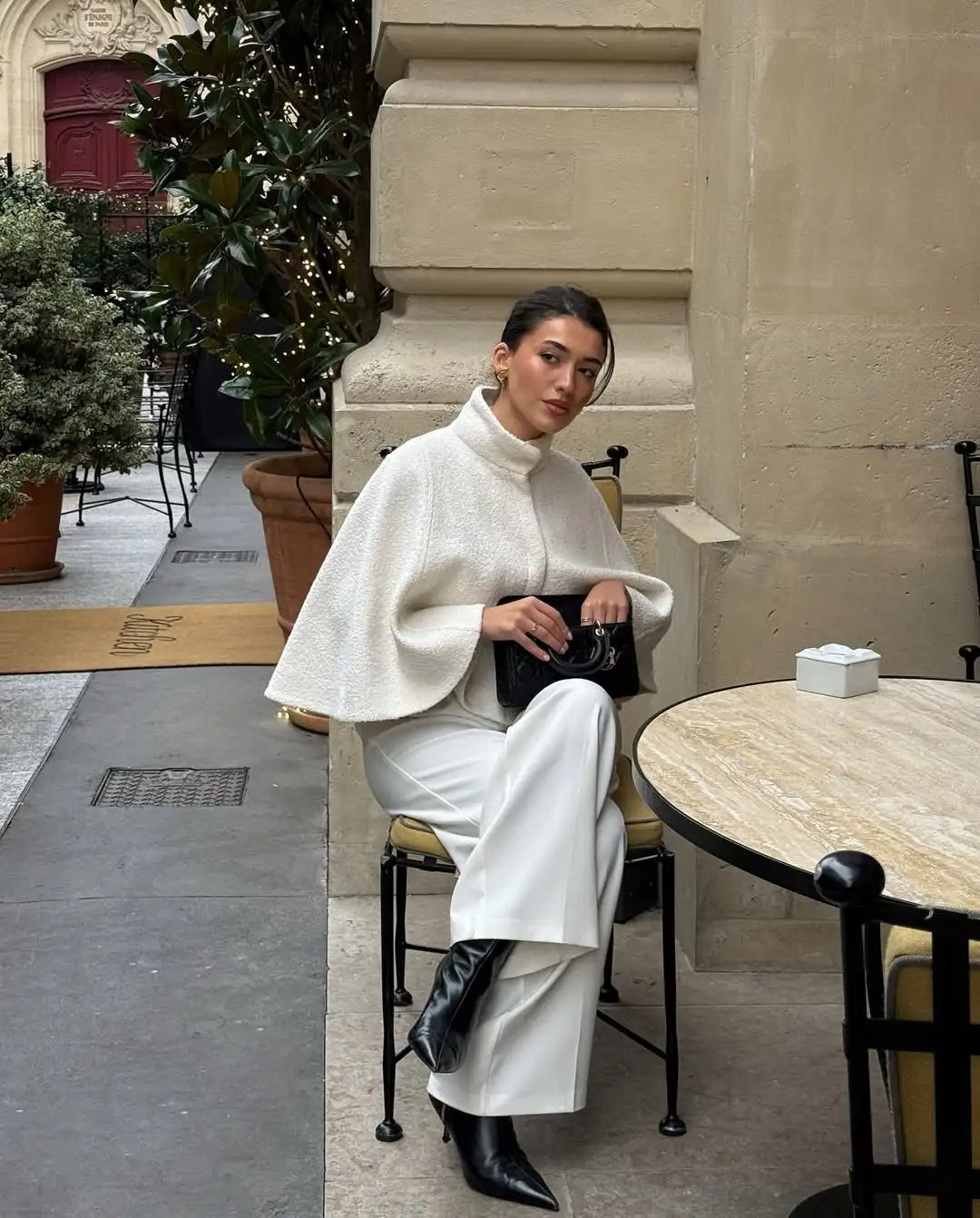 Isolde Timeless Winter Cape