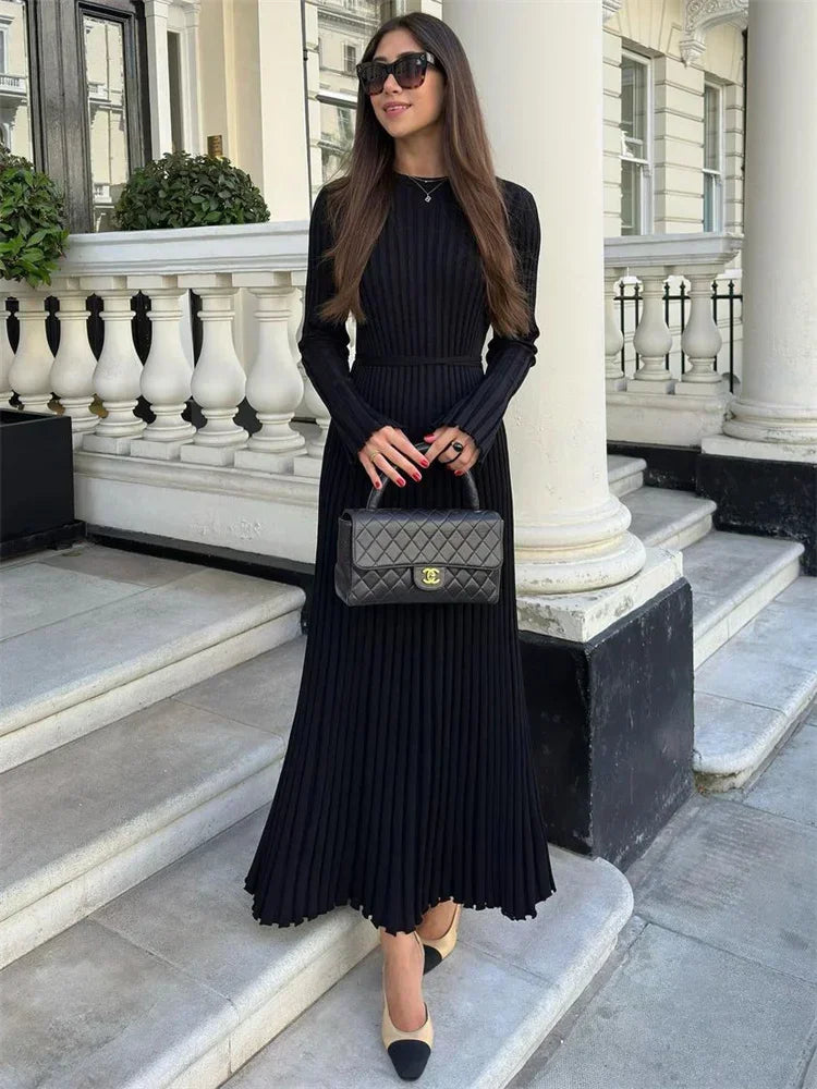 Isolde Elegant Loose Knit Dress
