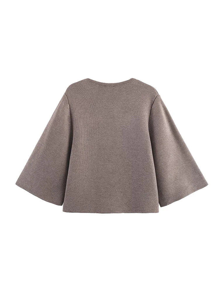 Tailored Knit Button-Down with Polished Silhouette