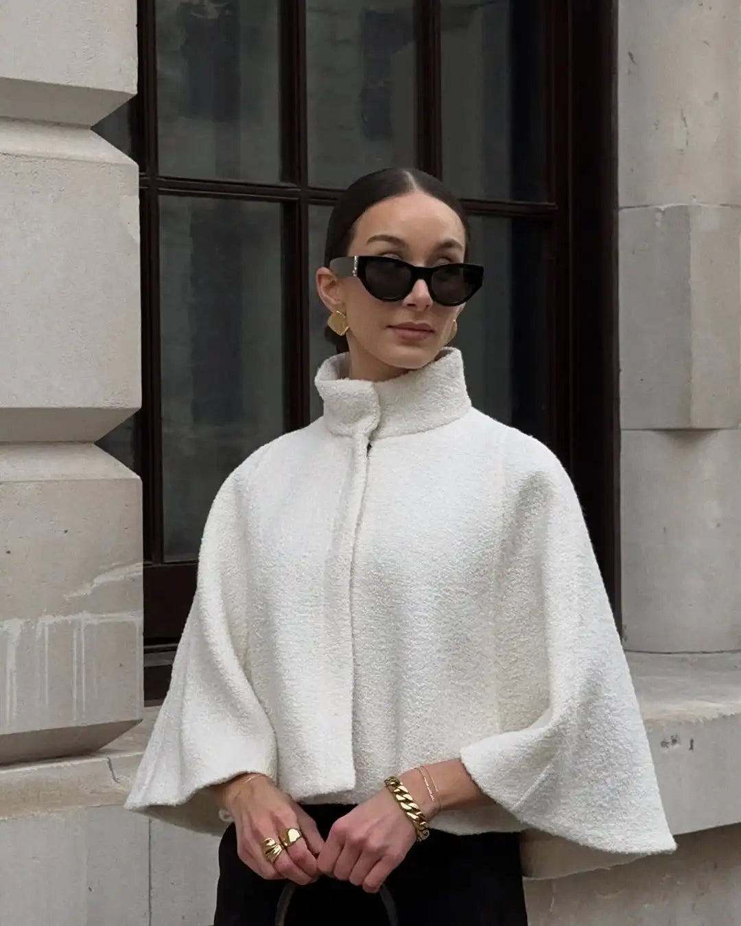 Isolde Timeless Winter Cape