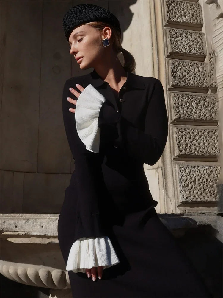 Evandra Contrast Collar Maxi Dress