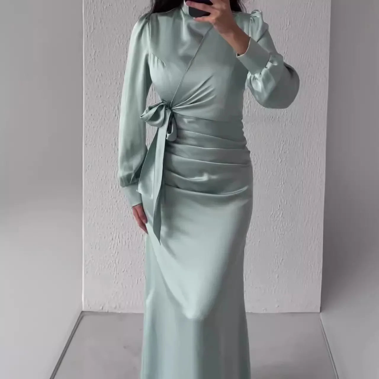 Lysandra Slim Satin Evening Dress