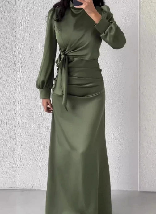 Lysandra Slim Satin Evening Dress