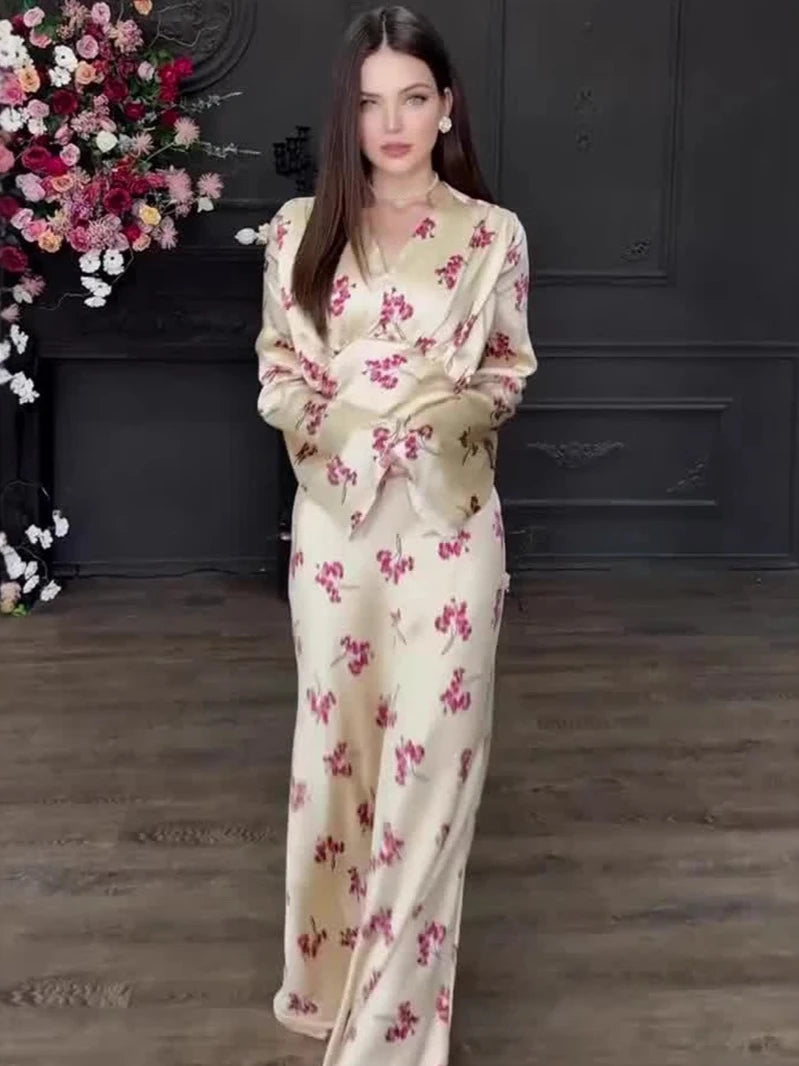 The Miralyn Maxi– Floral Pattern with Sculpted Waist