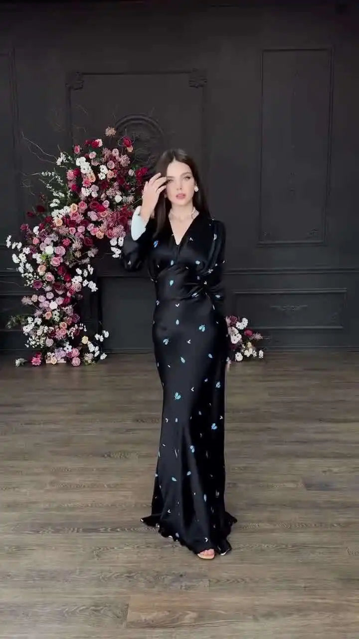 The Miralyn Maxi– Floral Pattern with Sculpted Waist