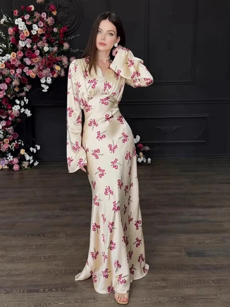 The Miralyn Maxi– Floral Pattern with Sculpted Waist