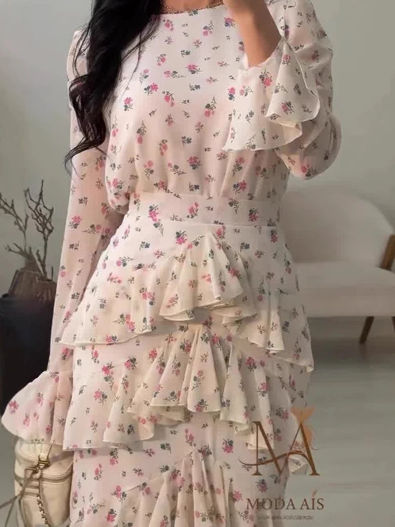 Delance Dress – Tiered Ruffle with Blooming Pink Florals