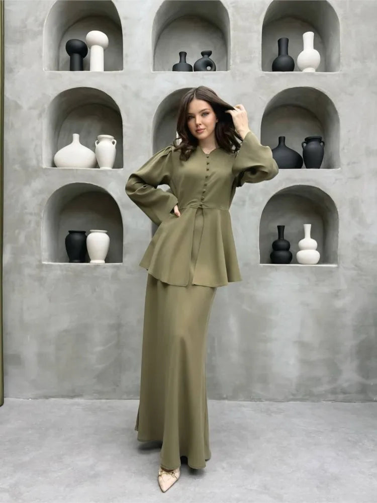 The Amaris Set – Dreamy Simplicity in a Flowing Form