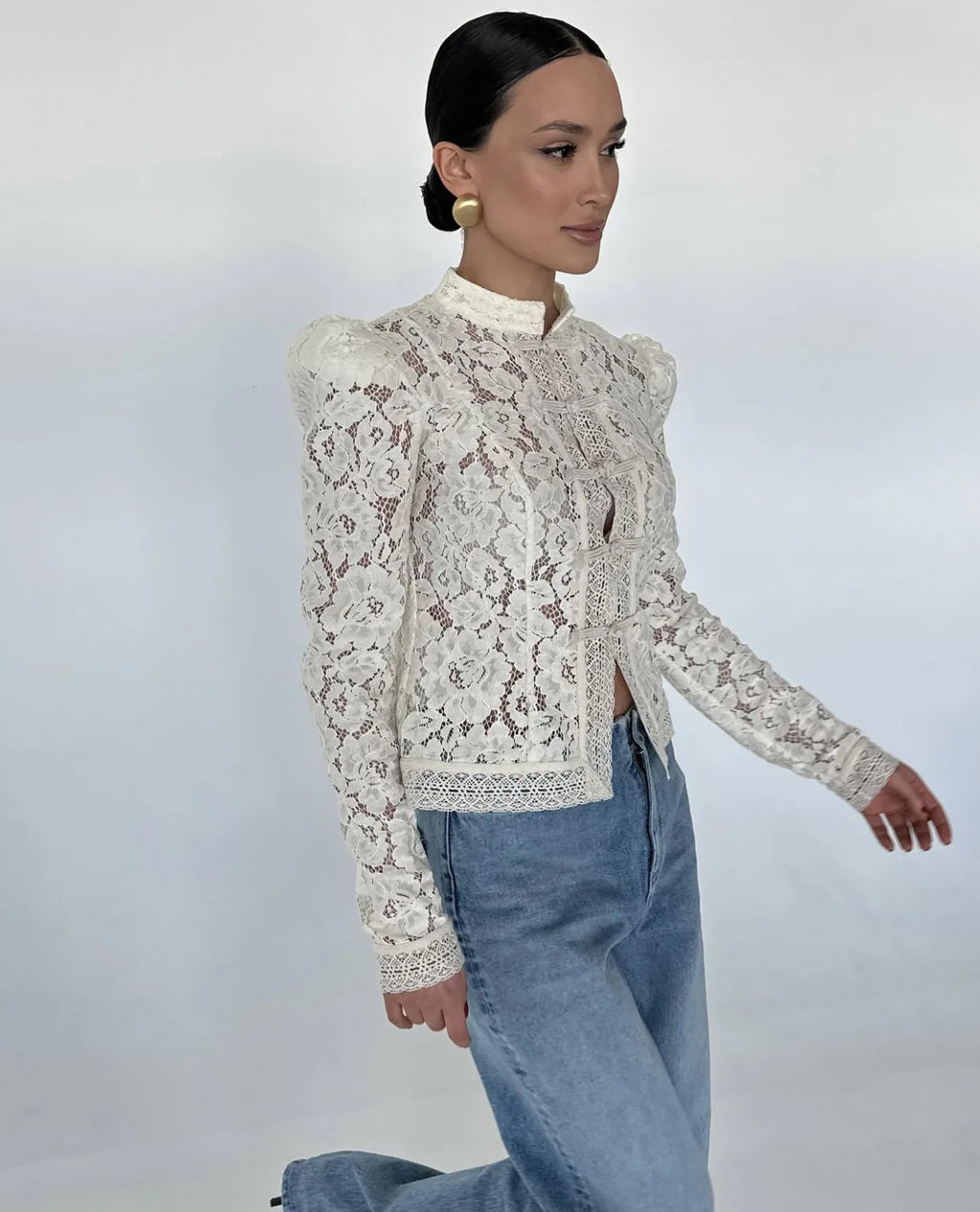 Ophelia Vintage Lace Shrug