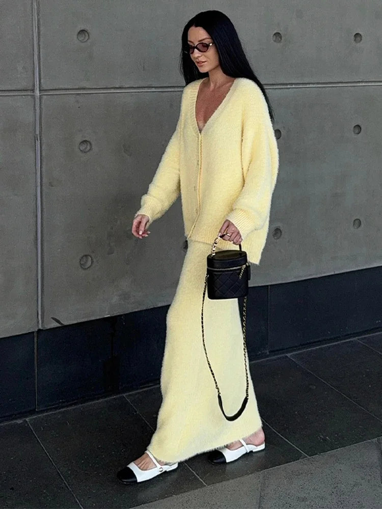 The Adrastine Set – Single-Breasted Knit Co-ord