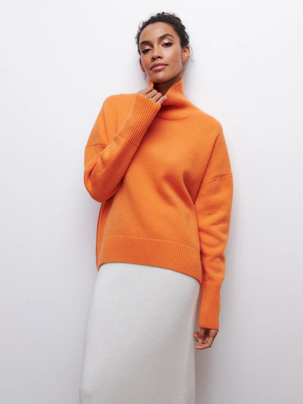 Light Luxury Mock Neck Solid Knitwear