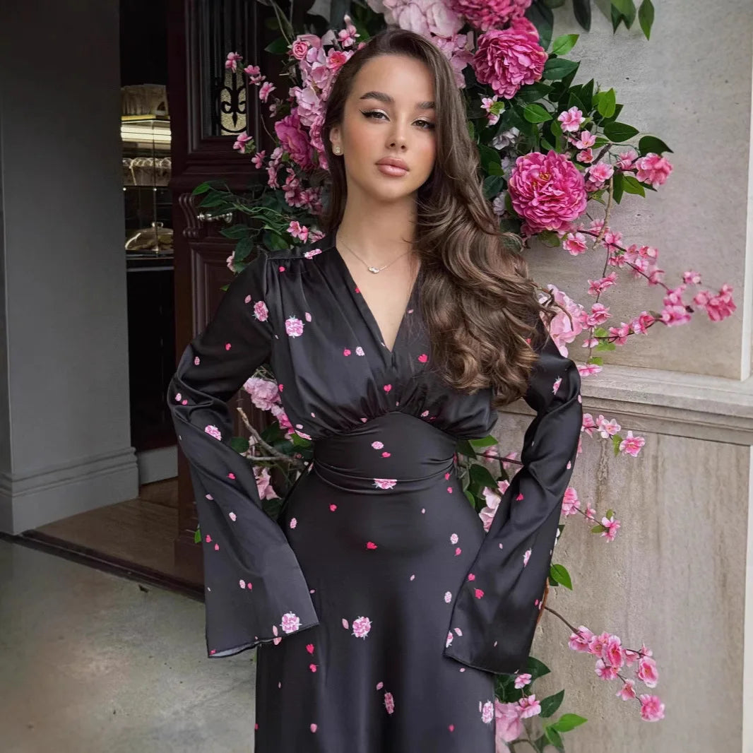 The Miralyn Maxi– Floral Pattern with Sculpted Waist