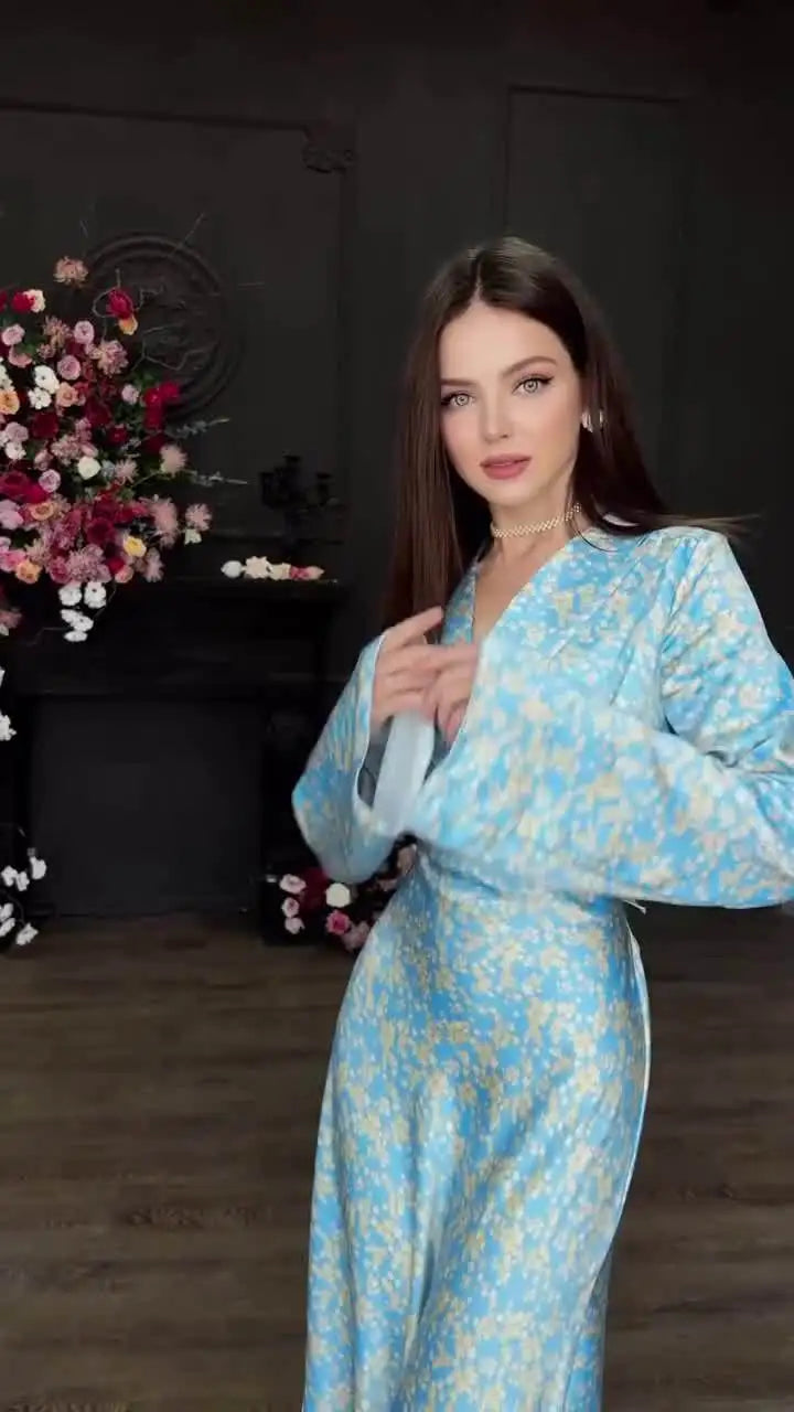 The Miralyn Maxi– Floral Pattern with Sculpted Waist