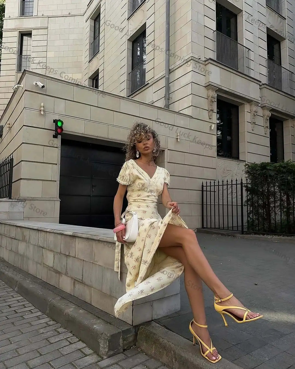 Buttercup Trail — Lacy Tie-Back Maxi