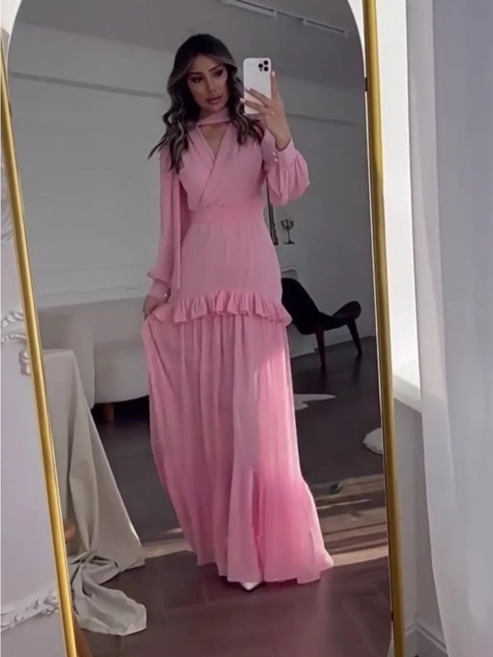 The Celmira Dress – Softly Structured with Feminine Silhouette