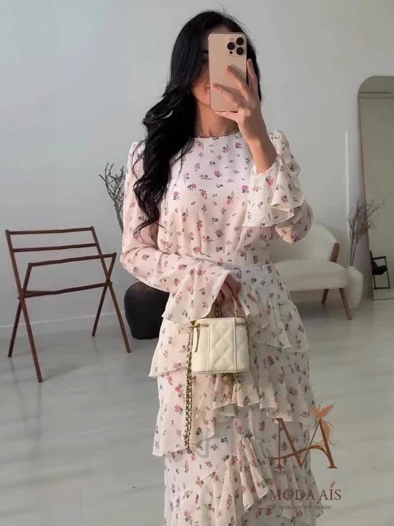 Delance Dress – Tiered Ruffle with Blooming Pink Florals