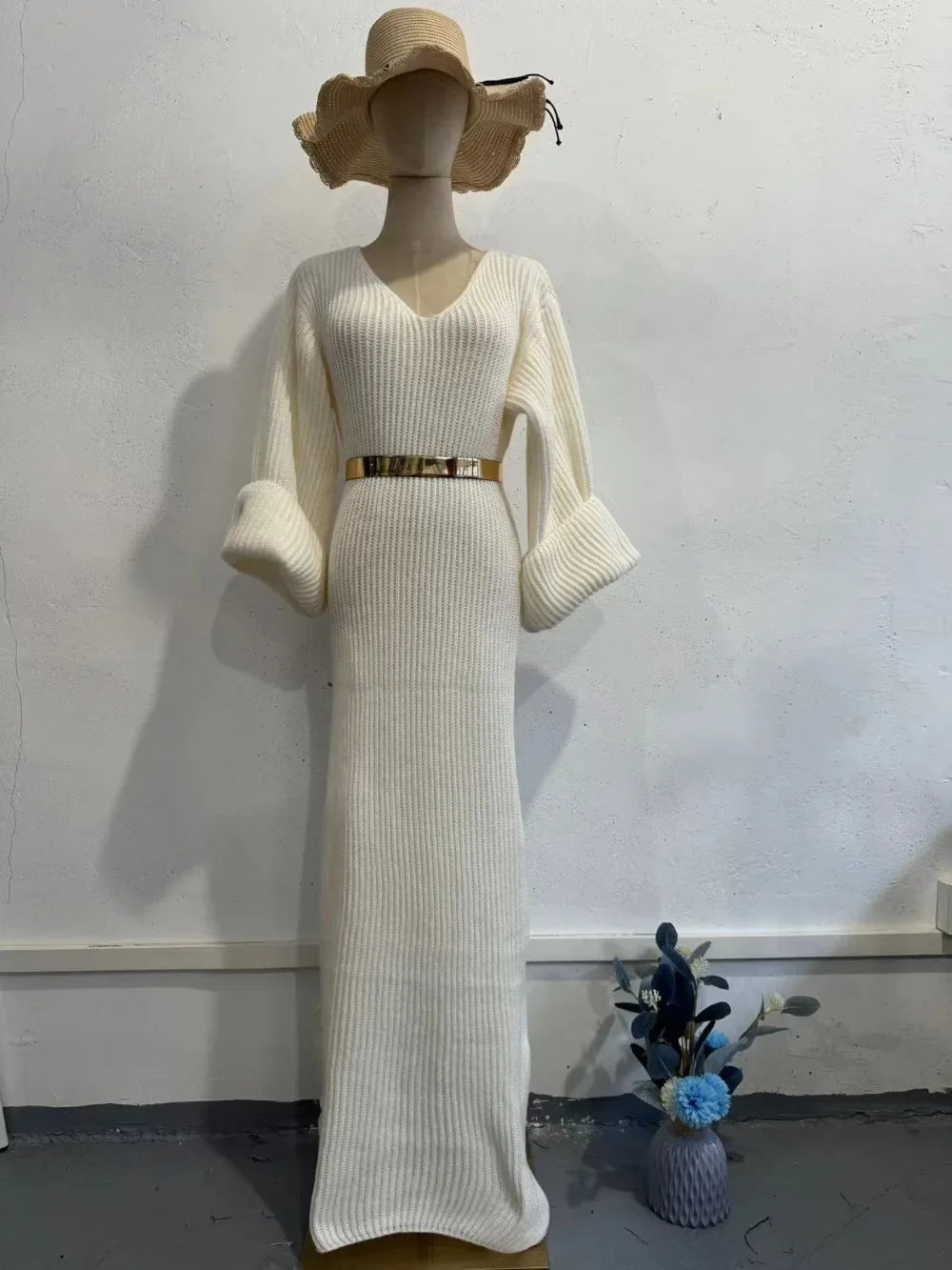 Elegant Knit Robe with Feminine Form
