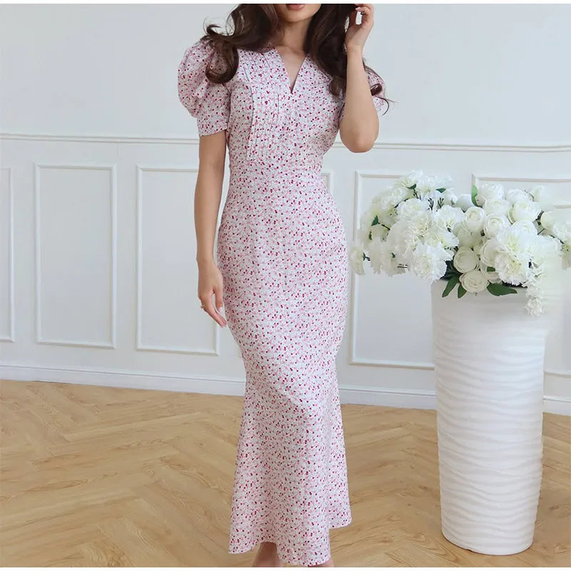 Mini Bouquet- Flowing Floral Midaxi