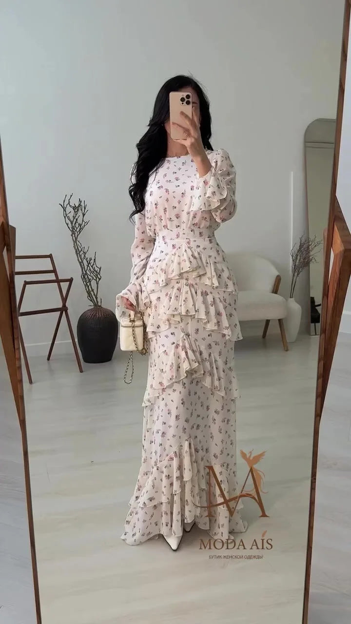 Delance Dress – Tiered Ruffle with Blooming Pink Florals