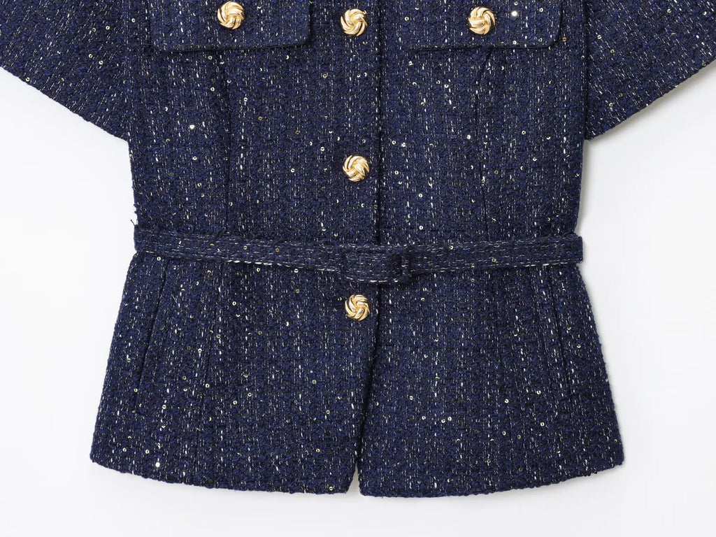 The Delvaux Coat – Timeless Short-Sleeve Outerwear