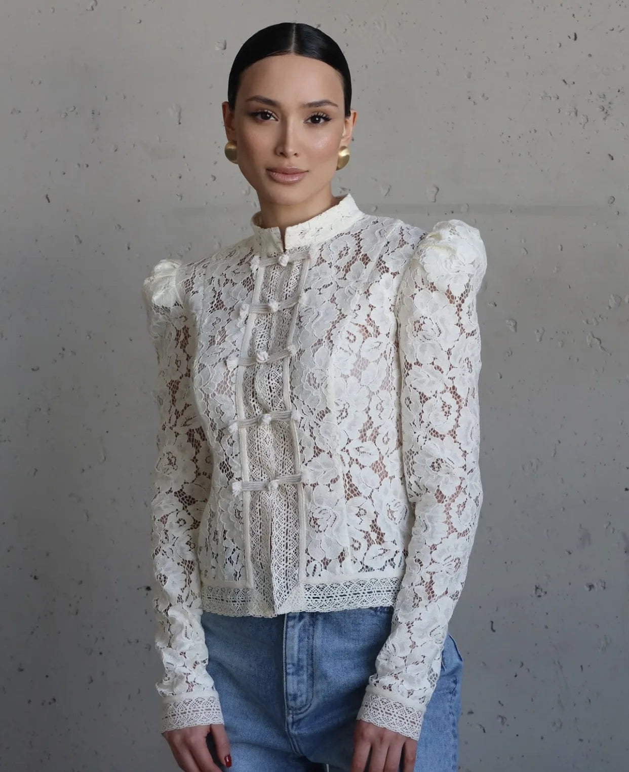 Ophelia Vintage Lace Shrug